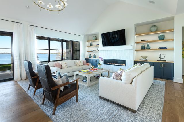 211 Deer Valley, Mabank, TX 75147