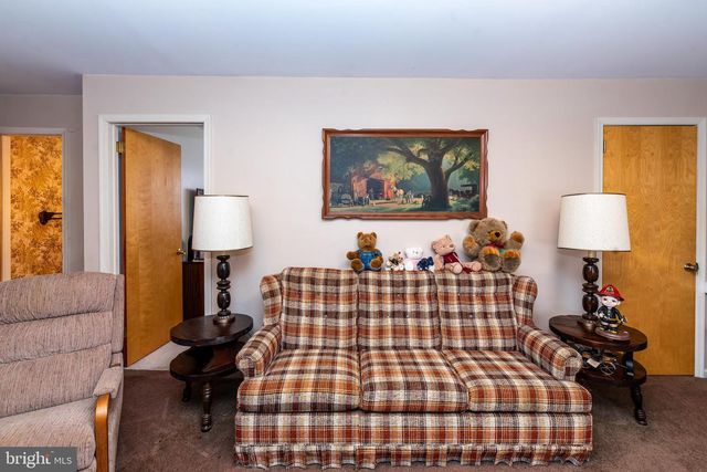 4919 LANDIS AVE, Vineland, NJ 08360