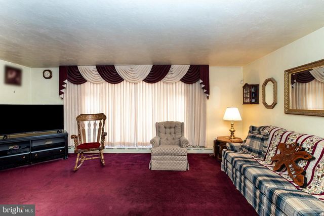 4919 LANDIS AVE, Vineland, NJ 08360