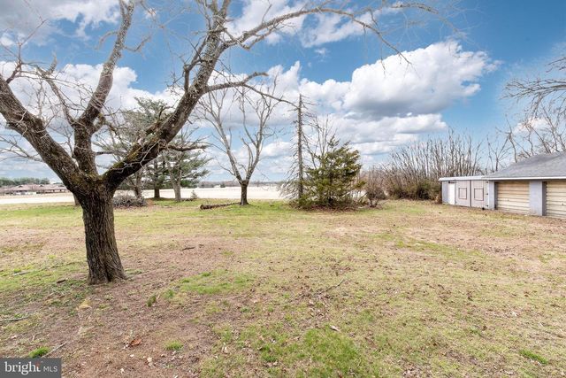 4919 LANDIS AVE, Vineland, NJ 08360