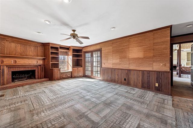 819 Center Street, Elkins, AR 72727