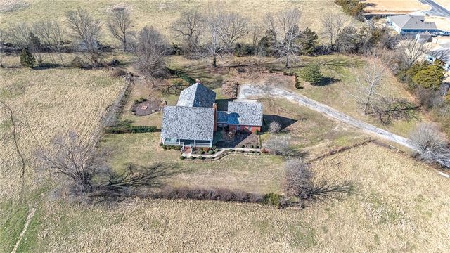 819 Center Street, Elkins, AR 72727