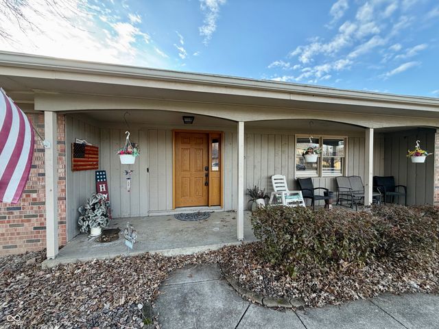 405 Greenacres Drive, Crawfordsville, IN 47933