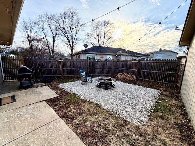 405 Greenacres Drive, Crawfordsville, IN 47933