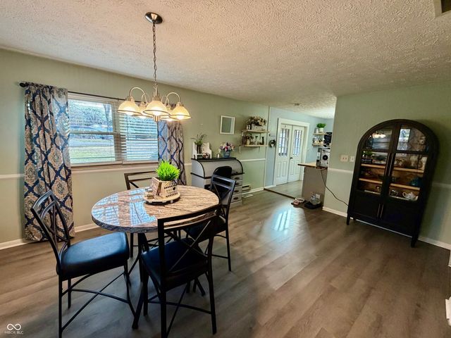 405 Greenacres Drive, Crawfordsville, IN 47933