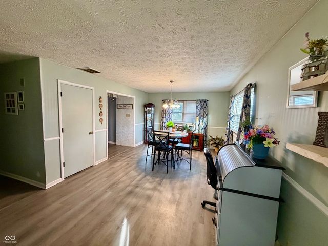 405 Greenacres Drive, Crawfordsville, IN 47933