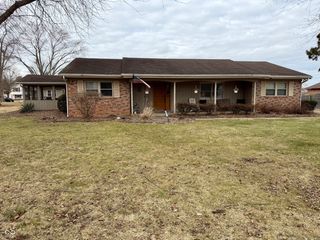 405 Greenacres Drive, Crawfordsville, IN 47933