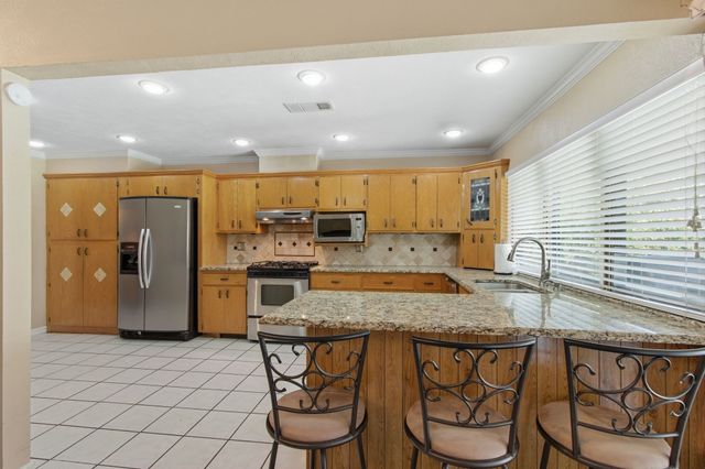 3128 Barton Road, Carrollton, TX 75007