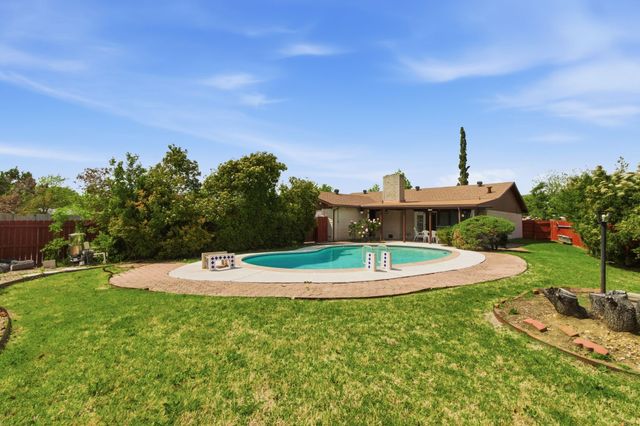 3128 Barton Road, Carrollton, TX 75007