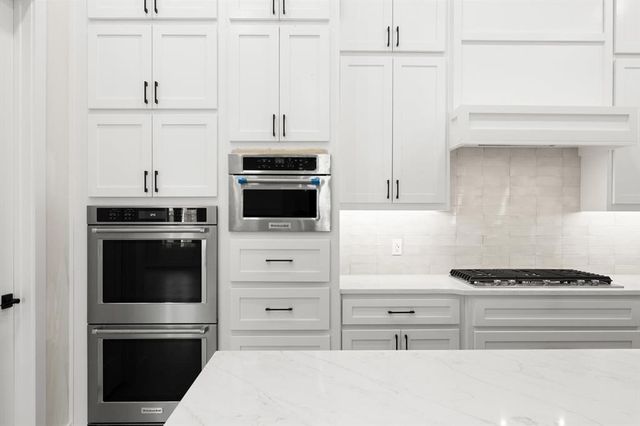 6409 NW 153rd Street, Edmond, OK 73013