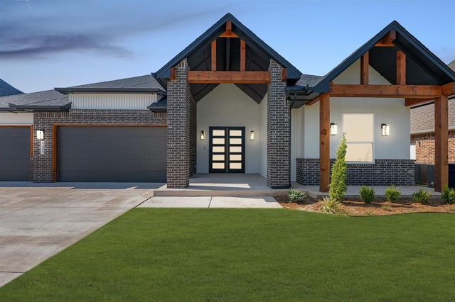 6409 NW 153rd Street, Edmond, OK 73013