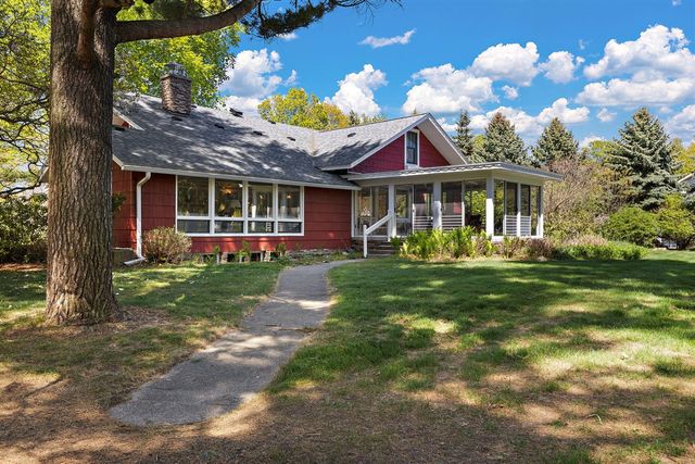 2305 Warner Drive, Holland, MI 49424