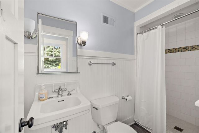 2305 Warner Drive, Holland, MI 49424