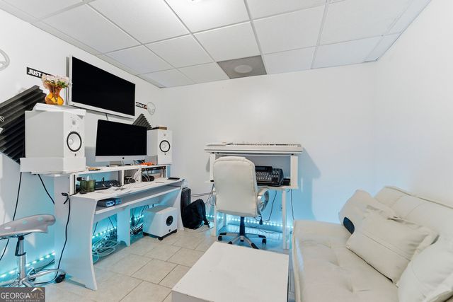 325 Riverbirch Lane, Lawrenceville, GA 30044