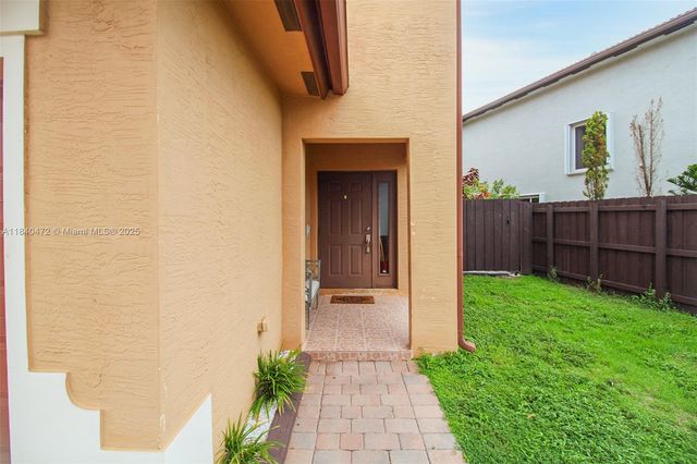 1033 NE 41st Ave, Homestead, FL 33033