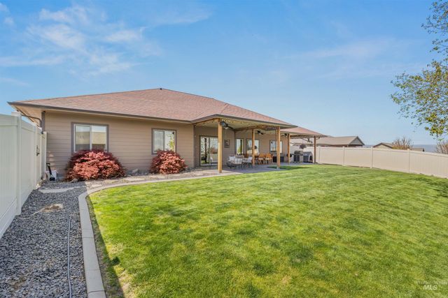 3305 18th Street, Lewiston, ID 83501