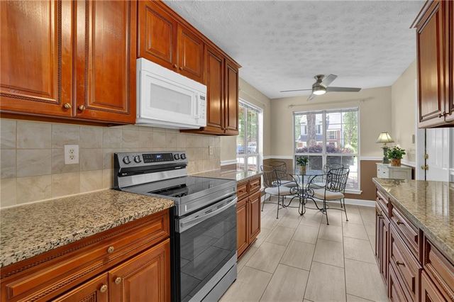 4095 Beaver Oaks Drive, Duluth, GA 30096