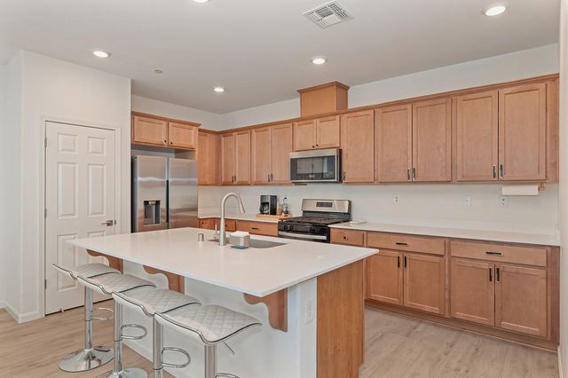 4574 Spring Harvest Dr, Folsom, CA 95630