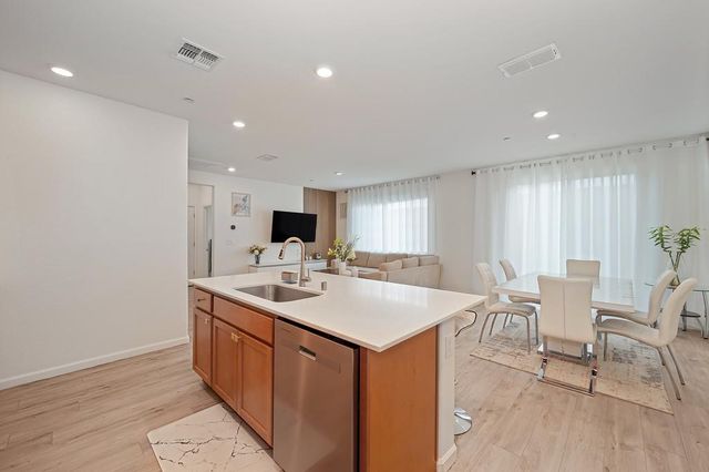 4574 Spring Harvest Dr, Folsom, CA 95630