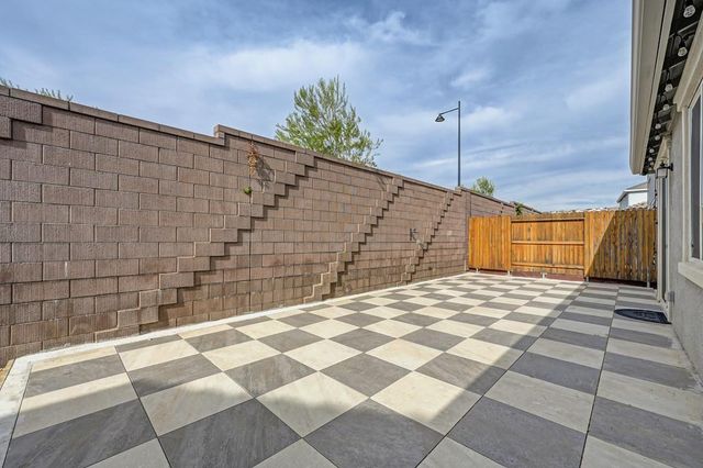 4574 Spring Harvest Dr, Folsom, CA 95630