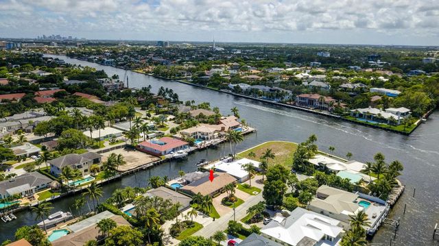 1920 Waters Edge, Pompano Beach, FL 33062