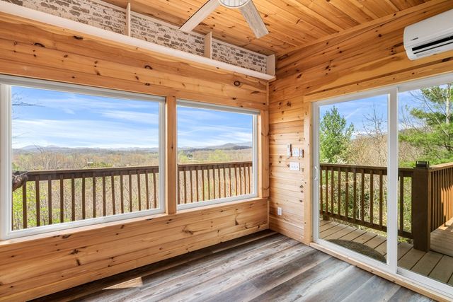 312 Penland Indian Trail, Hayesville, NC 28904
