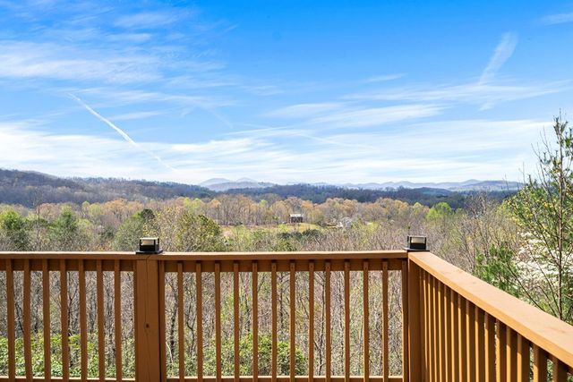 312 Penland Indian Trail, Hayesville, NC 28904