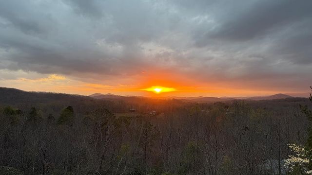 312 Penland Indian Trail, Hayesville, NC 28904