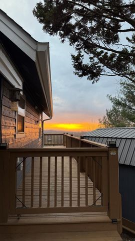 312 Penland Indian Trail, Hayesville, NC 28904