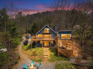 312 Penland Indian Trail, Hayesville, NC 28904