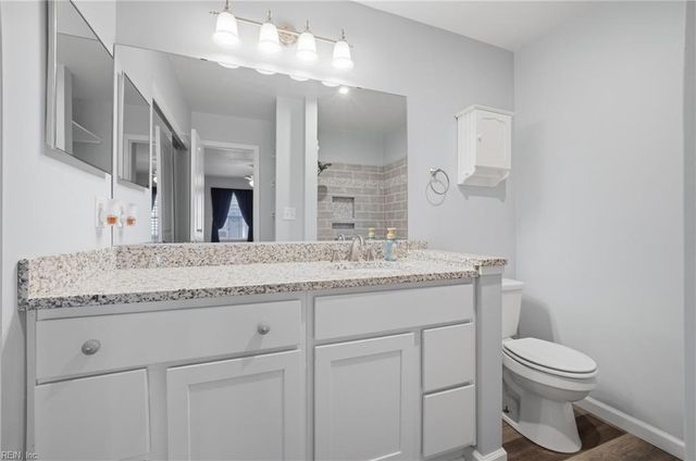 700 Rapidan River Ct Apt F, Chesapeake, VA 23320