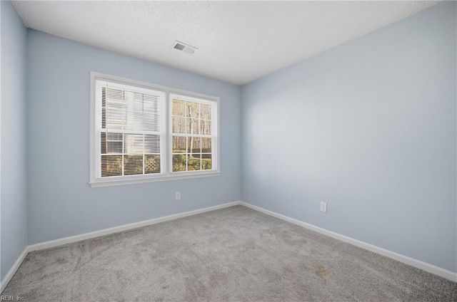 700 Rapidan River Ct Apt F, Chesapeake, VA 23320