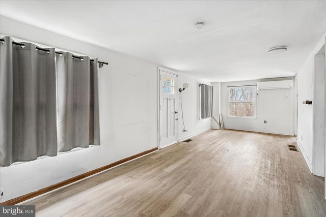 56 REIFSNYDER RD, Royersford, PA 19468