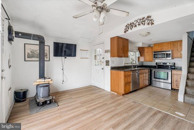 56 REIFSNYDER RD, Royersford, PA 19468