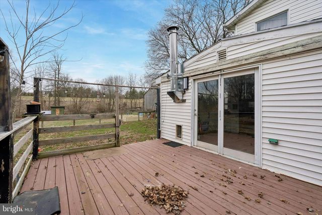 56 REIFSNYDER RD, Royersford, PA 19468