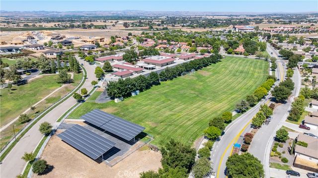 660 River Oaks, Paso Robles, CA 93446