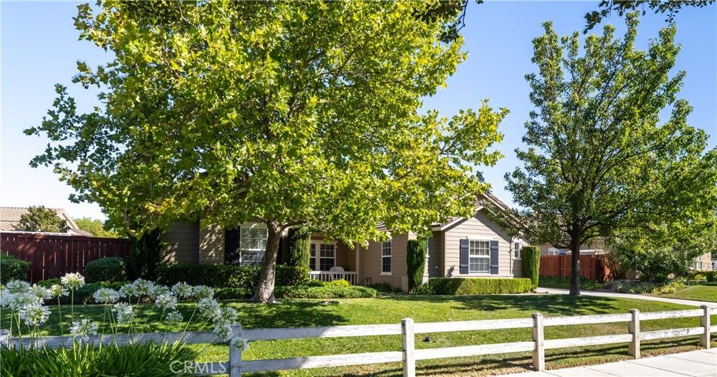 660 River Oaks, Paso Robles, CA 93446