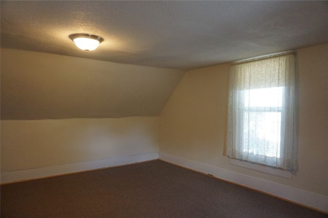 118 N 5th Street, Winterset, IA 50273