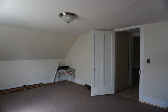 118 N 5th Street, Winterset, IA 50273