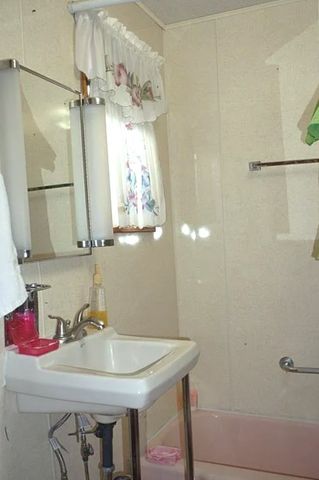 118 N 5th Street, Winterset, IA 50273