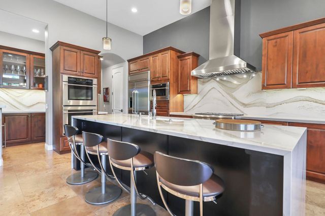 81075 Monarchos Circle, La Quinta, CA 92253