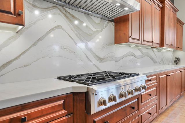 81075 Monarchos Circle, La Quinta, CA 92253