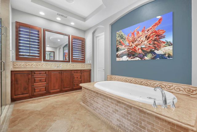 81075 Monarchos Circle, La Quinta, CA 92253