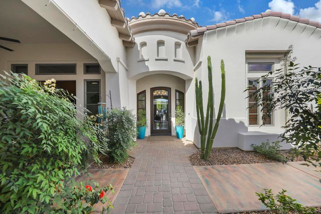 81075 Monarchos Circle, La Quinta, CA 92253