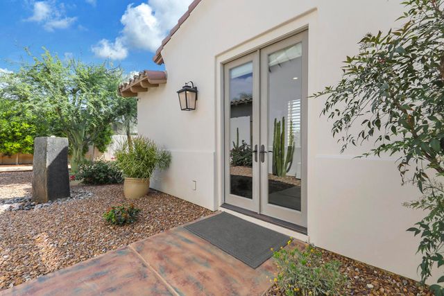 81075 Monarchos Circle, La Quinta, CA 92253