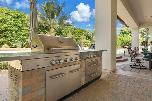 81075 Monarchos Circle, La Quinta, CA 92253