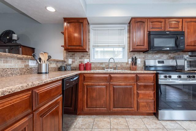 2578 S Flat Rock Road, Bloomington, IN 47403