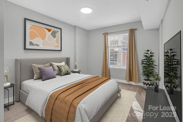 300 W 5th Street 339, Charlotte, NC 28202