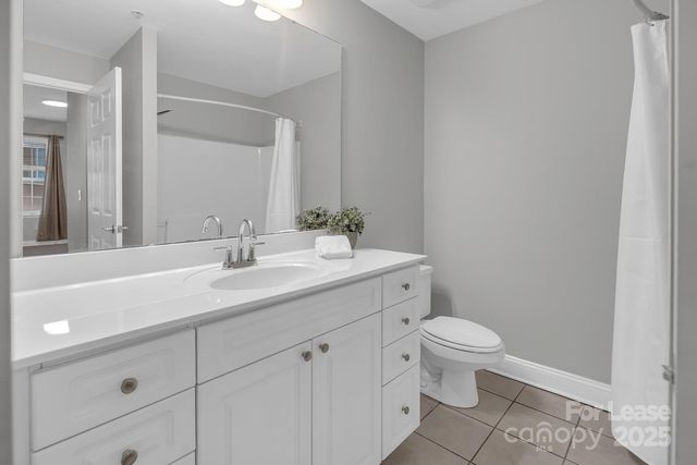 300 W 5th Street 339, Charlotte, NC 28202