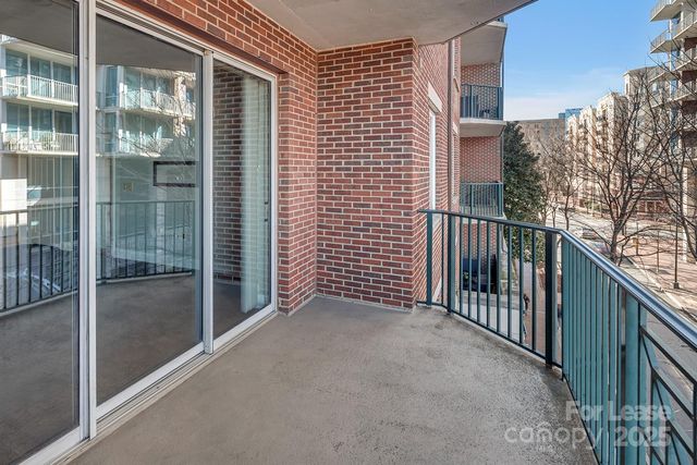 300 W 5th Street 339, Charlotte, NC 28202